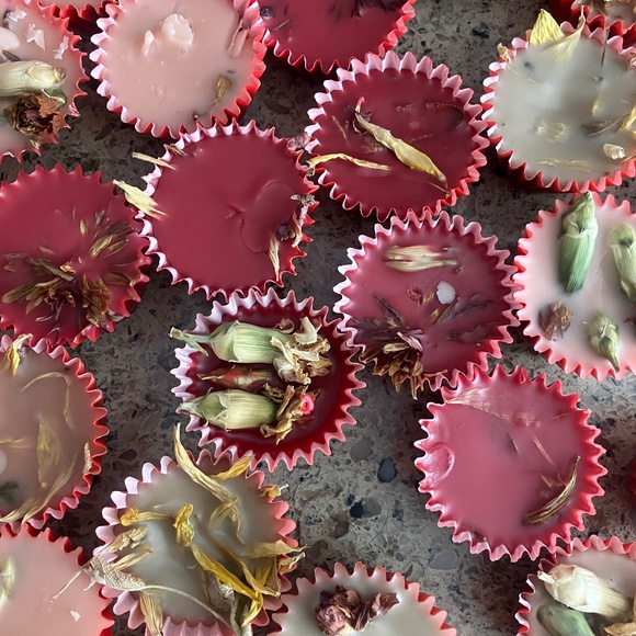 Lot of 12 natural firestarters - made of herbs, wax, paper - Picture 8 of 9